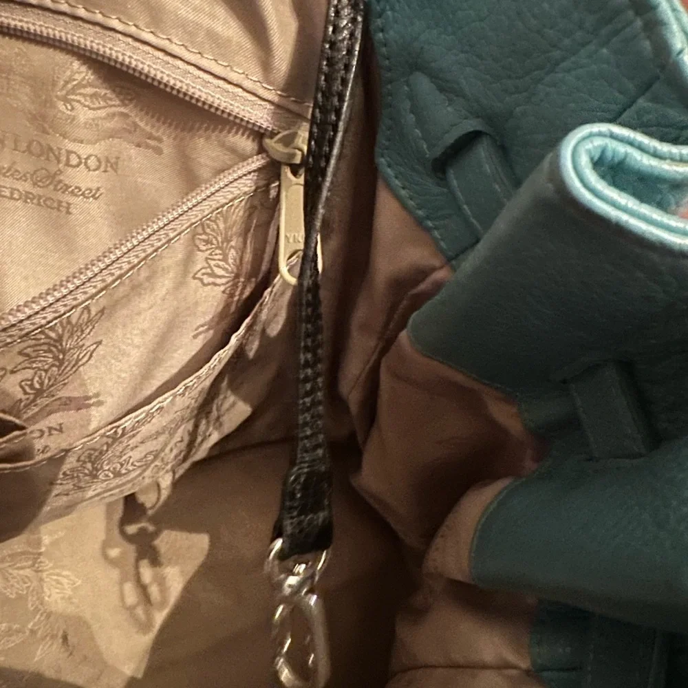 My flat in London MFIL leather bag purse handbag teal blue green bow crown - Picture 7 of 9